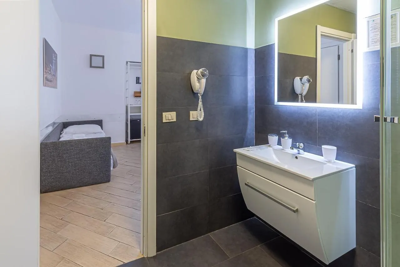 어 픽처 오브 로마 B&B 2*,