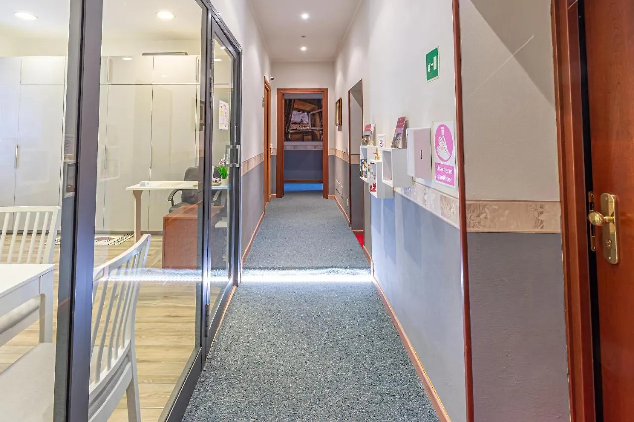어 픽처 오브 로마 B&B